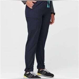 Figs Saumer High Waisted - Jogger Scrub FreeX, Size Medium Petite in Black